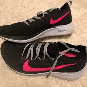 Nike women’s Zoom Fly Flyknit running shoe